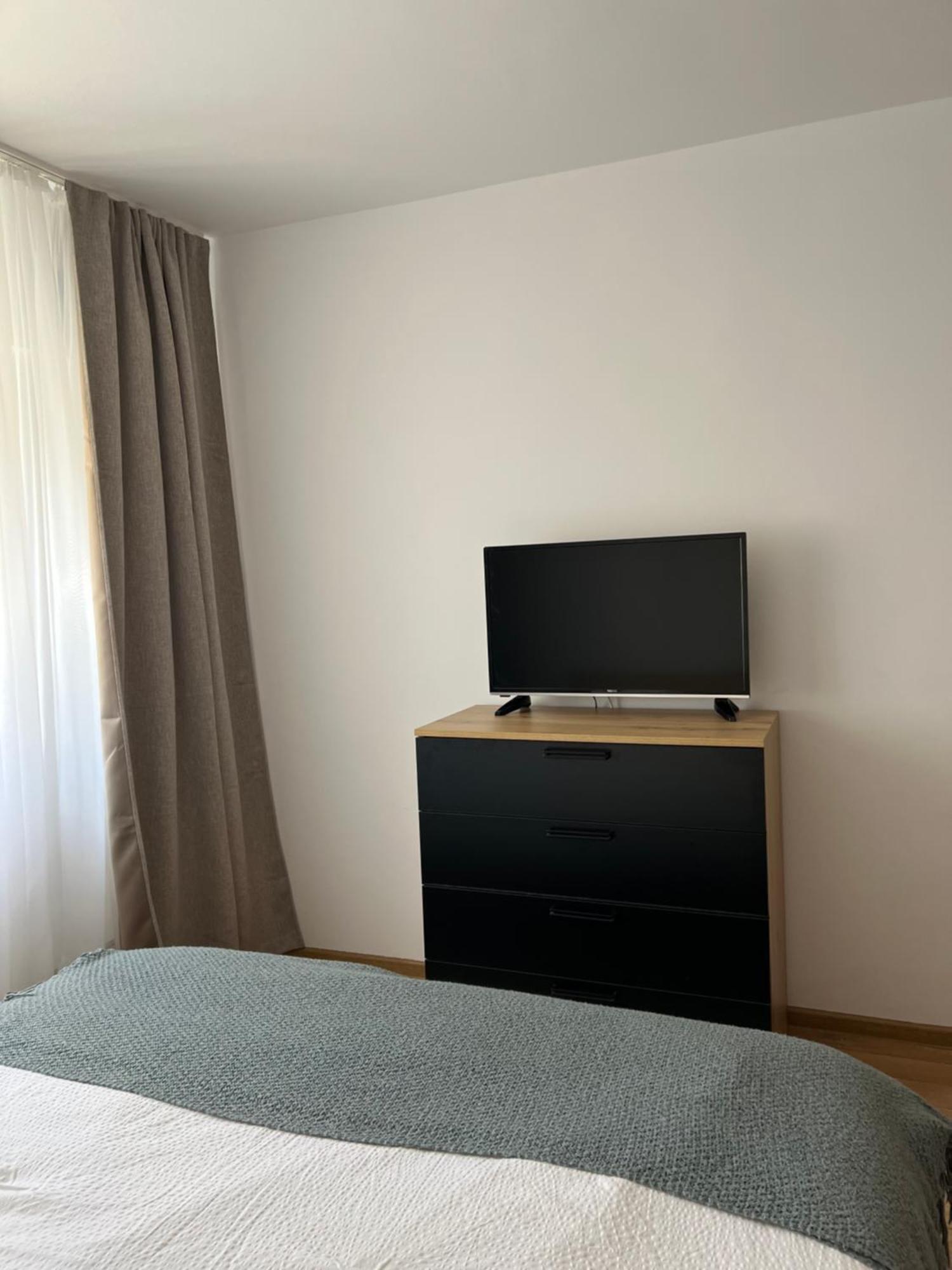 Apartament Centru Râmnicu Vâlcea Exterior foto